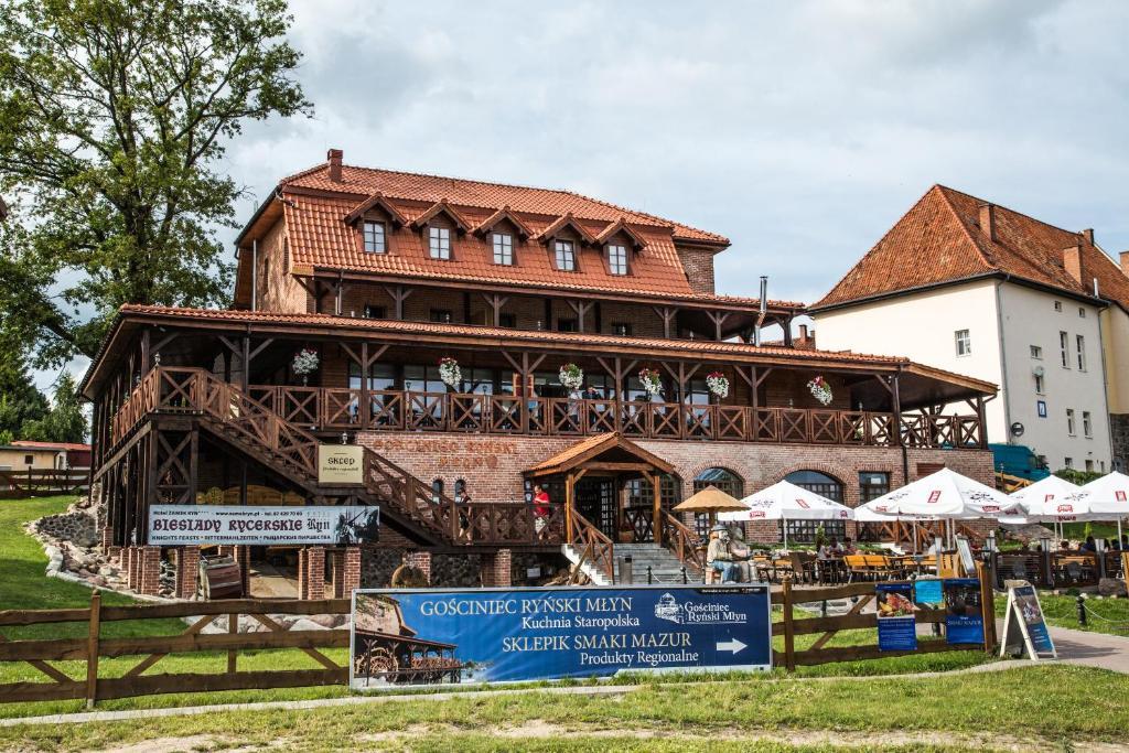 Gosciniec Rynski Mlyn Ryn  Exterior foto